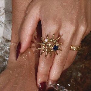 Gold and Blue ring Q223